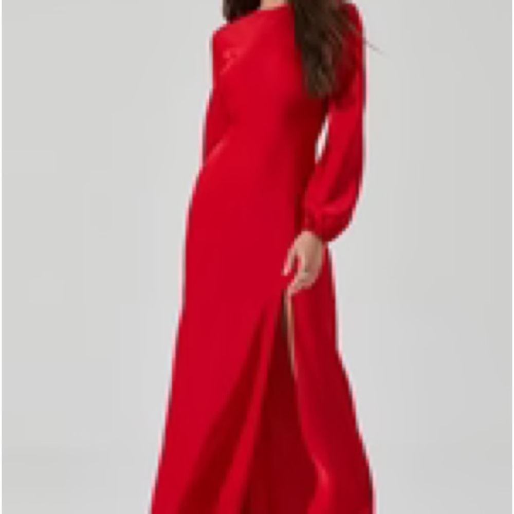 ASTR the Label – Elyse Satin Maxi Dress
Red | XS | NWT